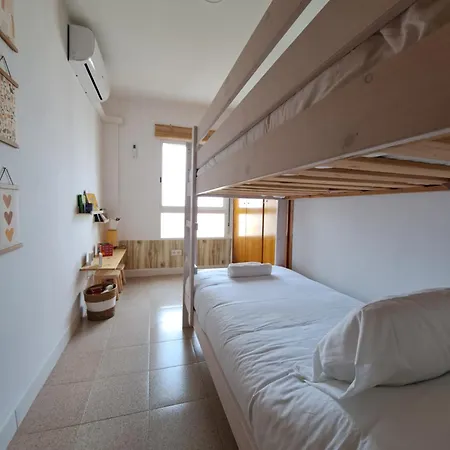 Atico Primera Linea De Playa Con Vistas Al Mar-climatizado-wifi-parking *